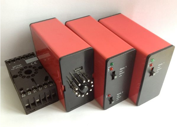 Red Single Vehicle Loop Detector For Automatic Gate Of Parking System