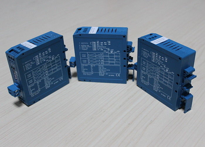 Blue ABS Four Grade Sensitivity Traffic Loop Detectors No Need 11 Pins Socket